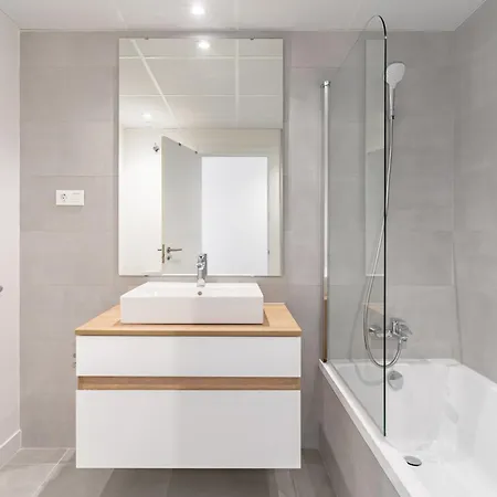 Oasis 832d Fase 2 With Sea View Estepona