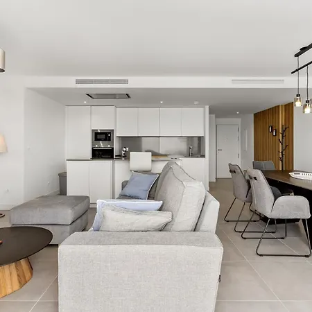 Oasis 832d Fase 2 With Sea View * Estepona